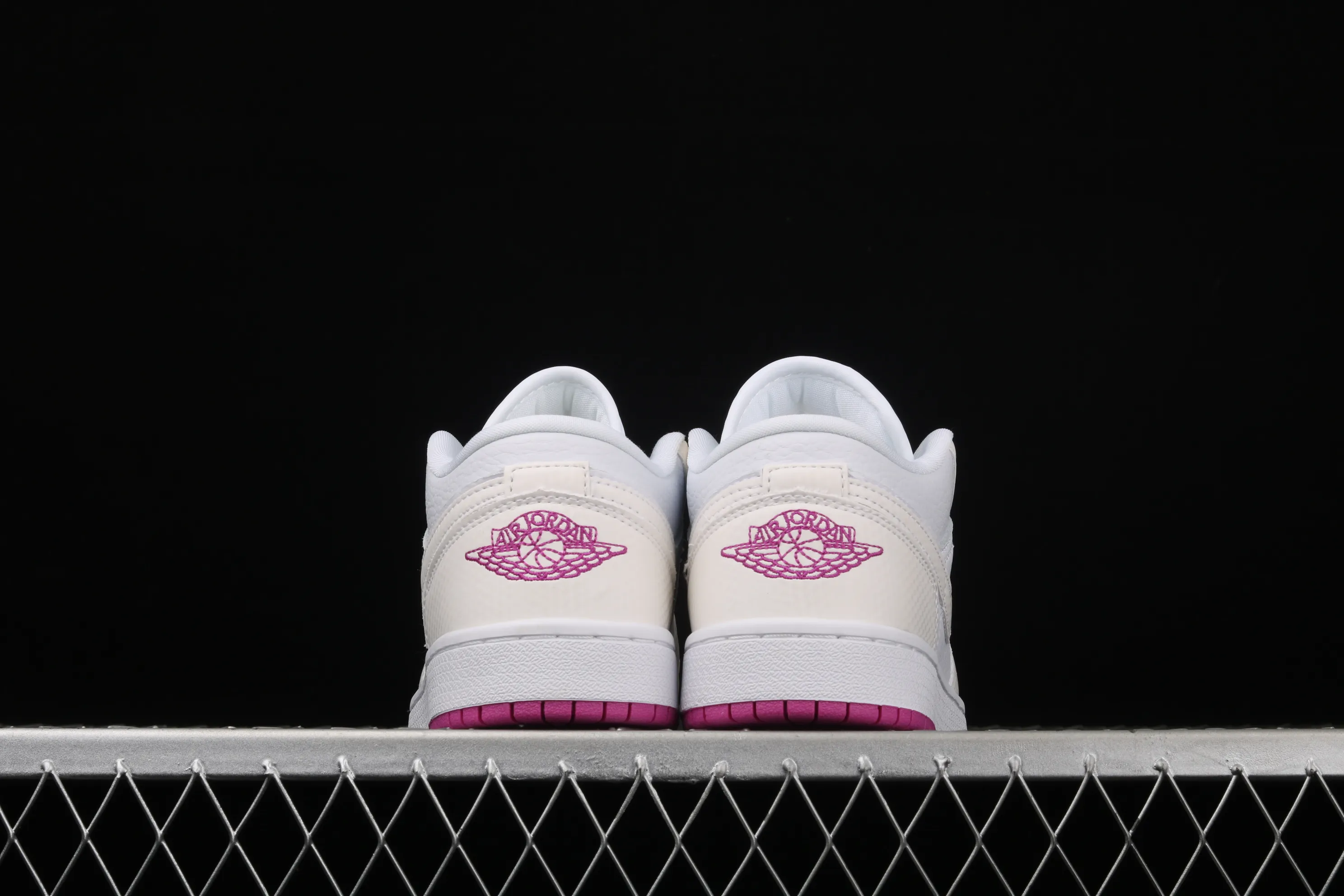 All categories Air Jordan Jordan series basketball shoes Air Jordan 1 Low Air Jordan 1 Low AJ1 Joe 1 low-top cultural and leisure sports sneakers CV4610-ID